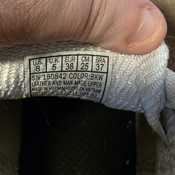 Skechers Women's D'Lites Fan Girl Sneakers - Picture 14 of 14